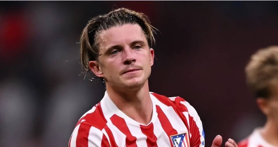 曼联补强中场遭遇贝林厄姆嫌弃，挖角马竞鸡肋要6000万欧，恐被直接吓退